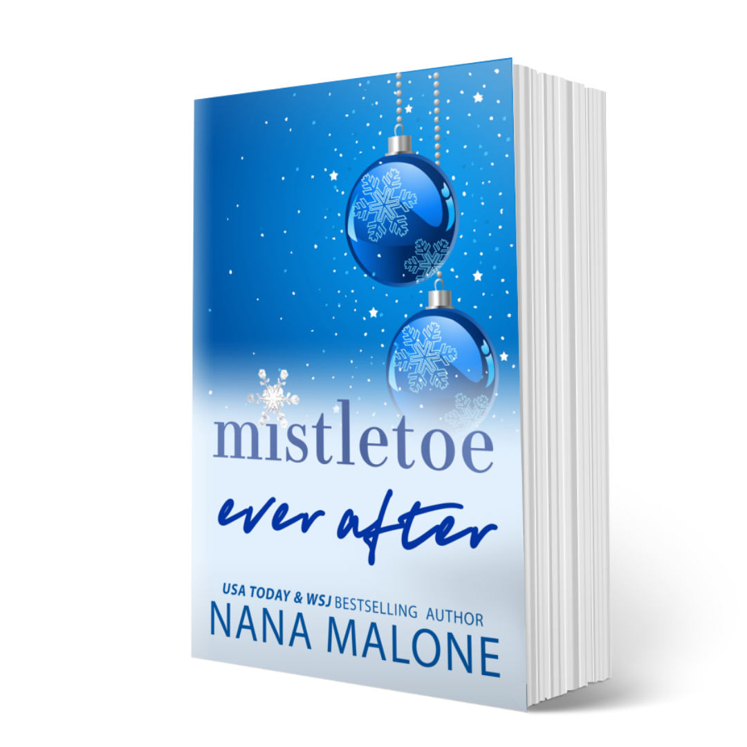 Mistletoe Ever After (Paperback) (PRE ORDER 10/16)